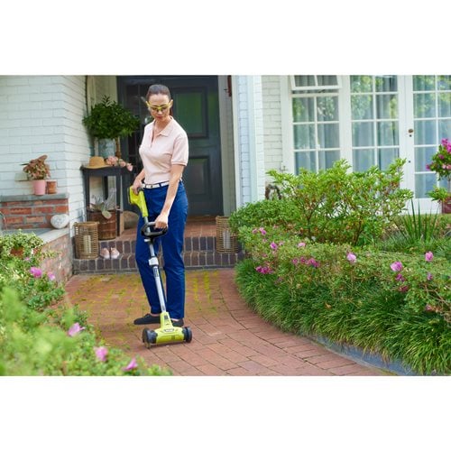 RYOBI 18V ONE+ Cordless Patio Cleaner With Scrubbing Brush [RY18PCB] 